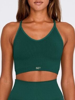 NWOT SET ACTIVE Limited Edition Matching Set